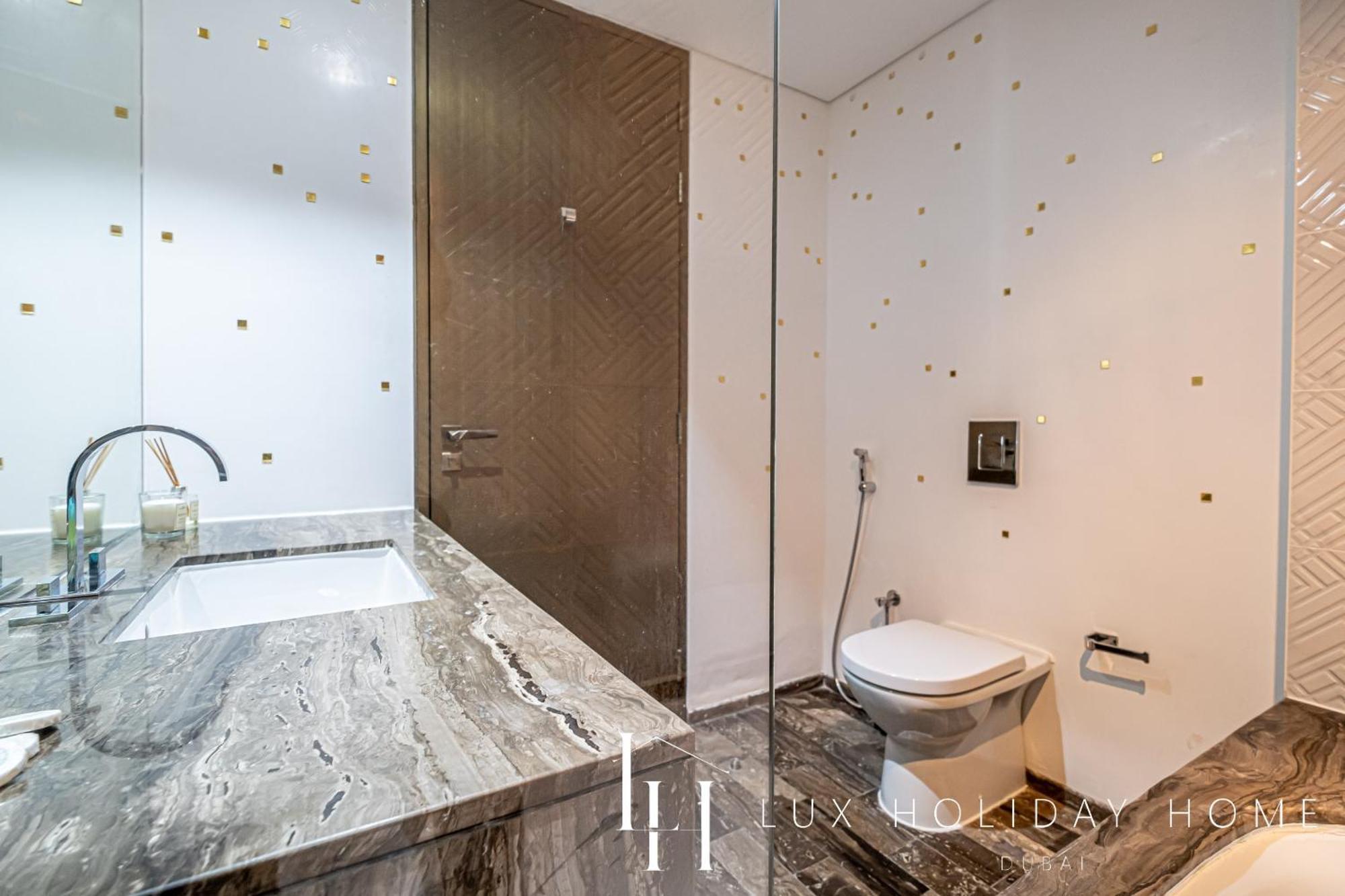 Lux - Lavish Suite With Full Palm Jumeirah View 1 Dubái Exterior foto